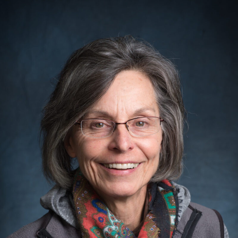 Barbara Pretzer headshot